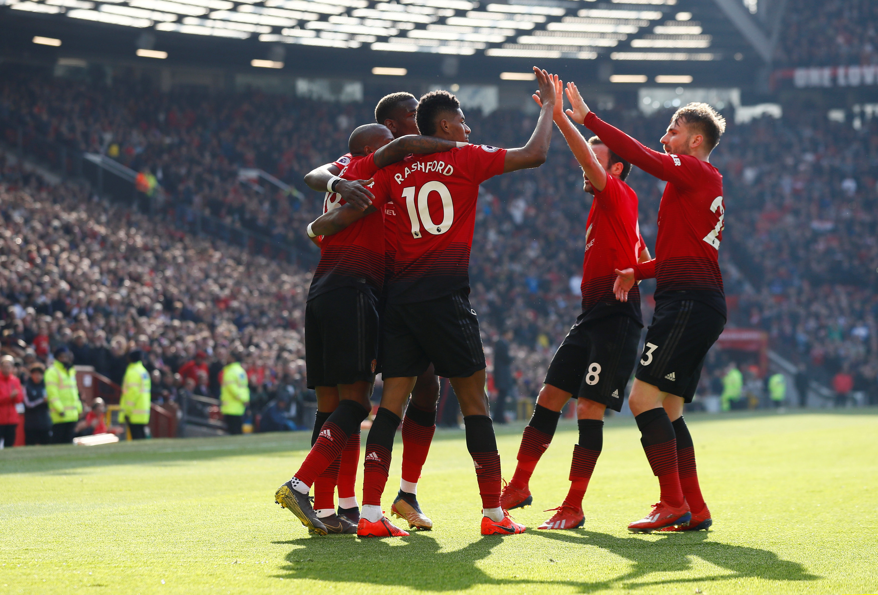 衣市场的潜 衣市场的潜